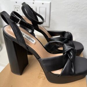 Steve Madden Black Women's Platform Sandals